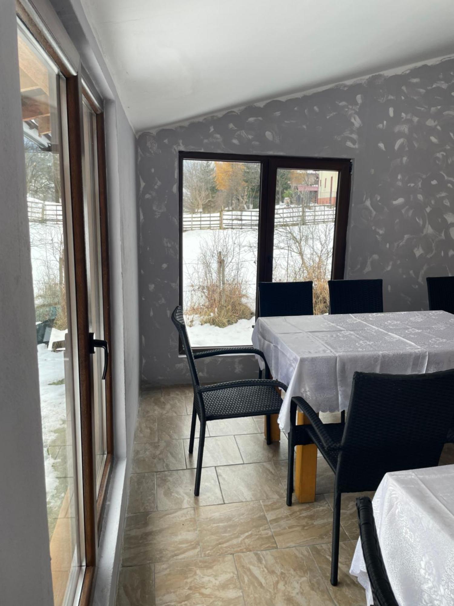 Cabanute Luca Ama Bran Lodge *